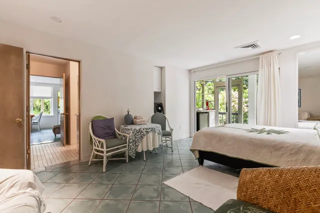 $1,900,000 | 6900 Hana Highway, Haiku, HI 96708