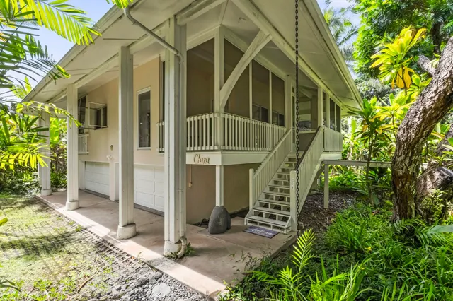 $1,900,000 | 6900 Hana Highway, Haiku, HI 96708