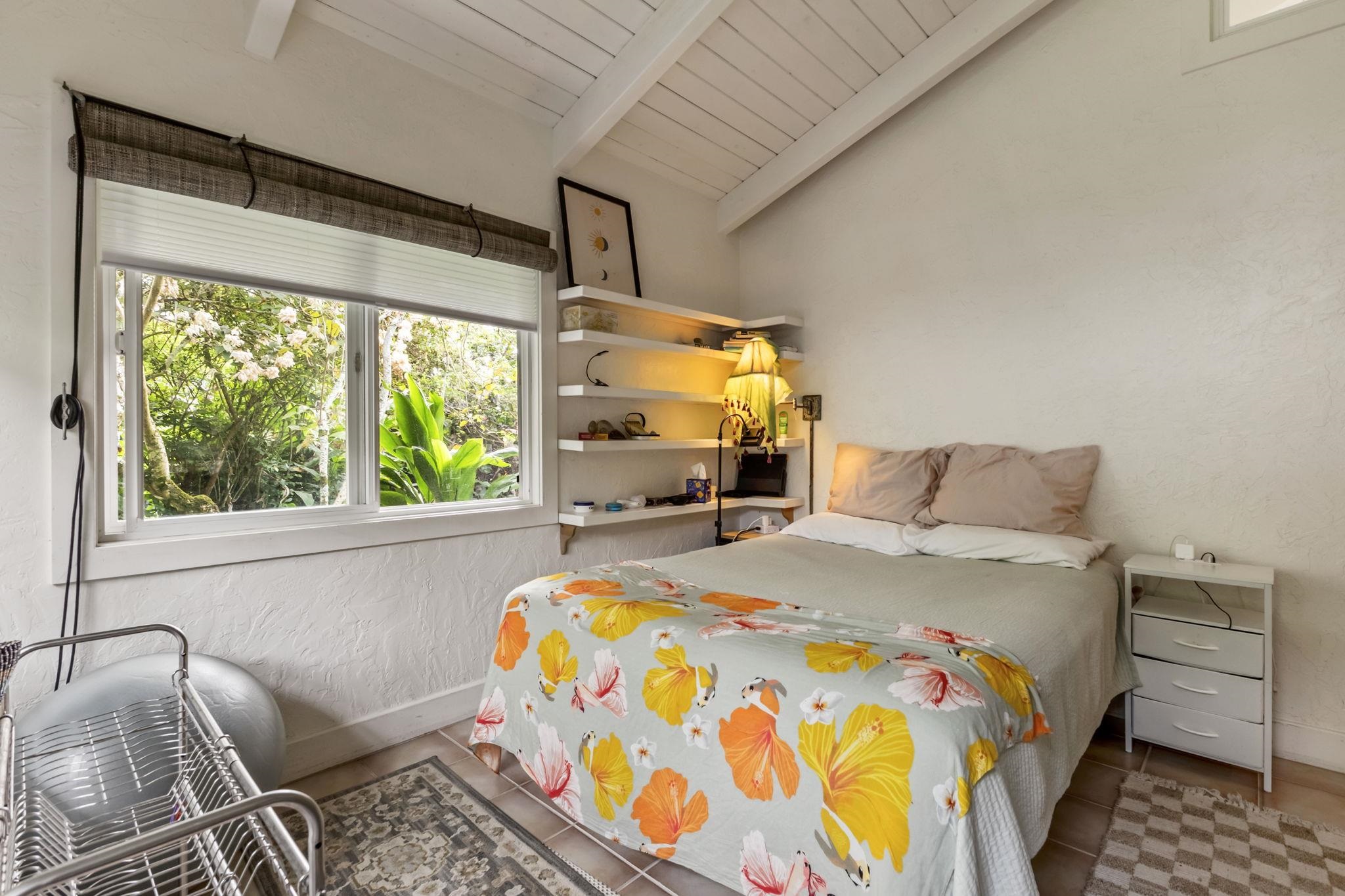 6900 Hana Highway Haiku, HI 96708 - Photo 46 of 50 Cottage Bedroom