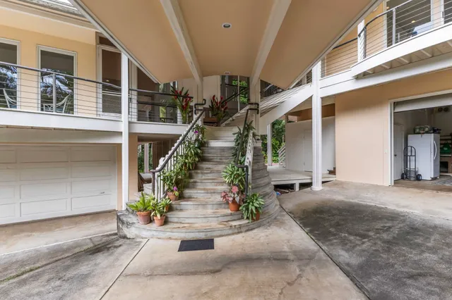 $1,900,000 | 6900 Hana Highway, Haiku, HI 96708