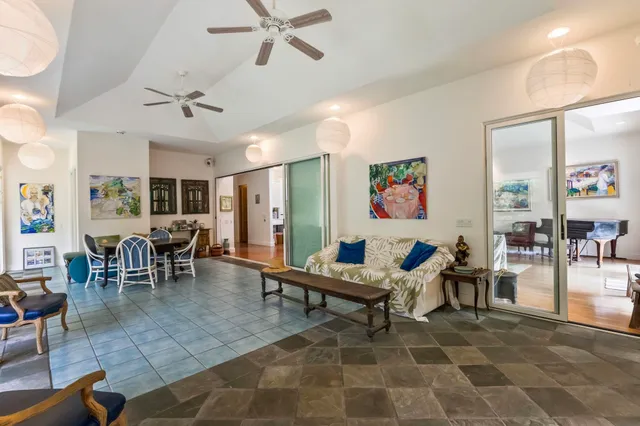 $1,900,000 | 6900 Hana Highway, Haiku, HI 96708