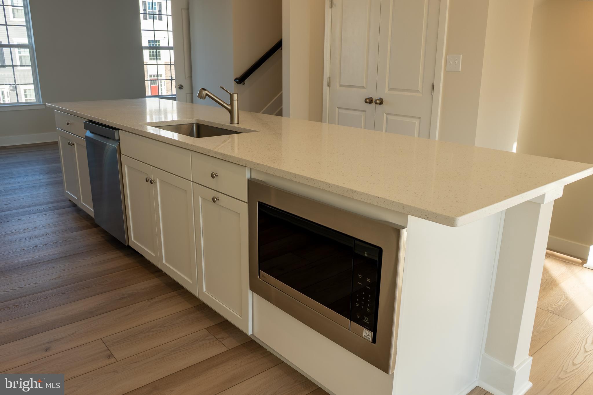7606 River Reach Road Windsor Mill, MD 21244 - Photo 4 of 41