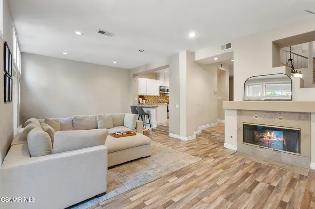 $895,000 | 1047 Mountain Oak Place, Newbury Park, CA 91320