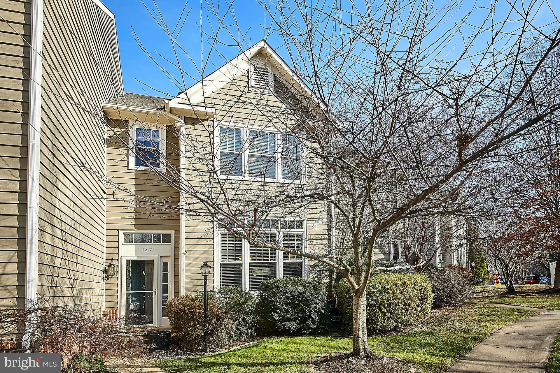 1217 Weatherstone Court Reston, VA 20194 - Photo 1 of 30 Exterior (Front)