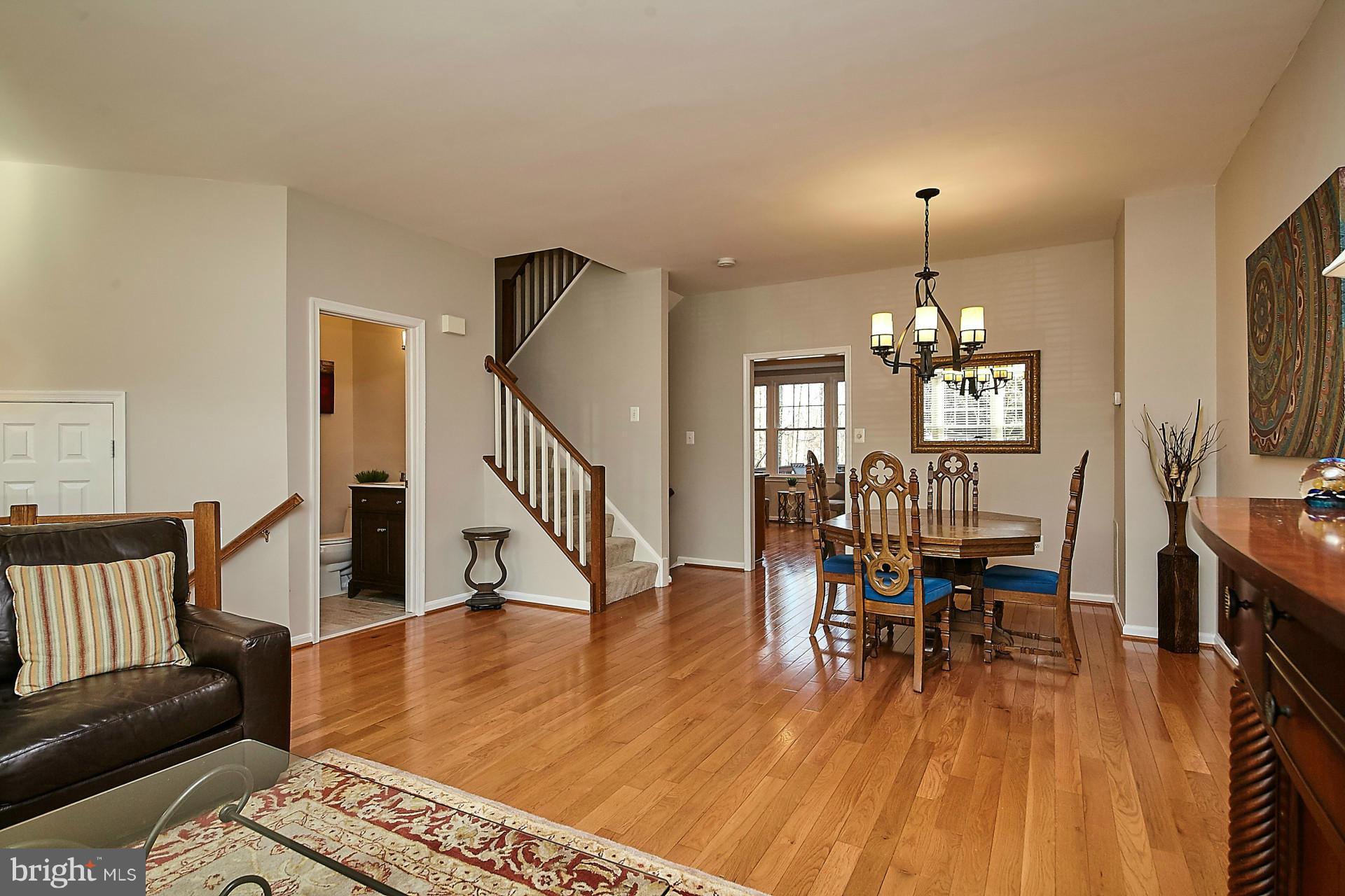 1217 Weatherstone Court Reston, VA 20194 - Photo 4 of 30 Dining Room