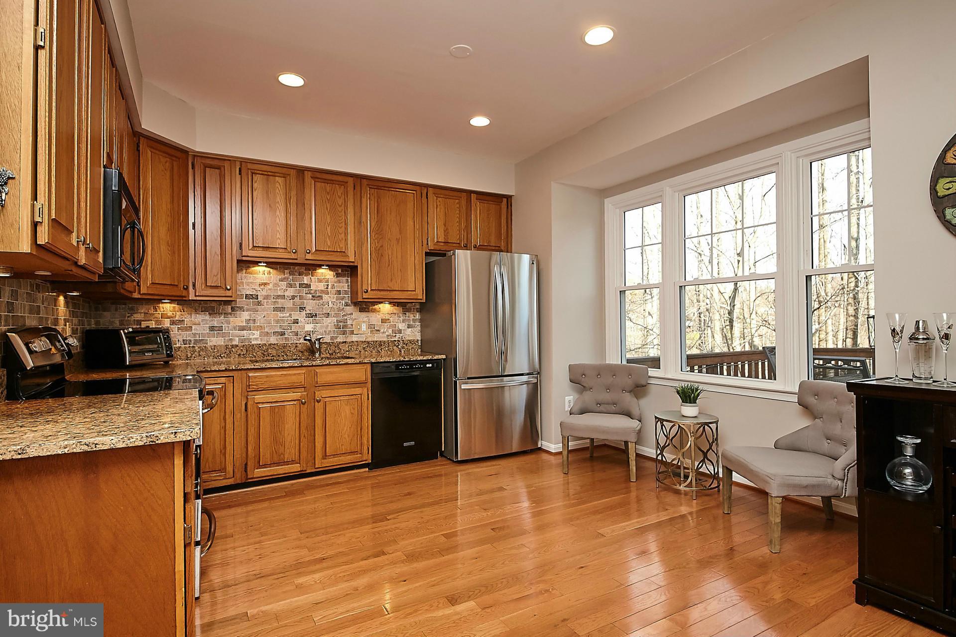 1217 Weatherstone Court Reston, VA 20194 - Photo 8 of 30 Kitchen