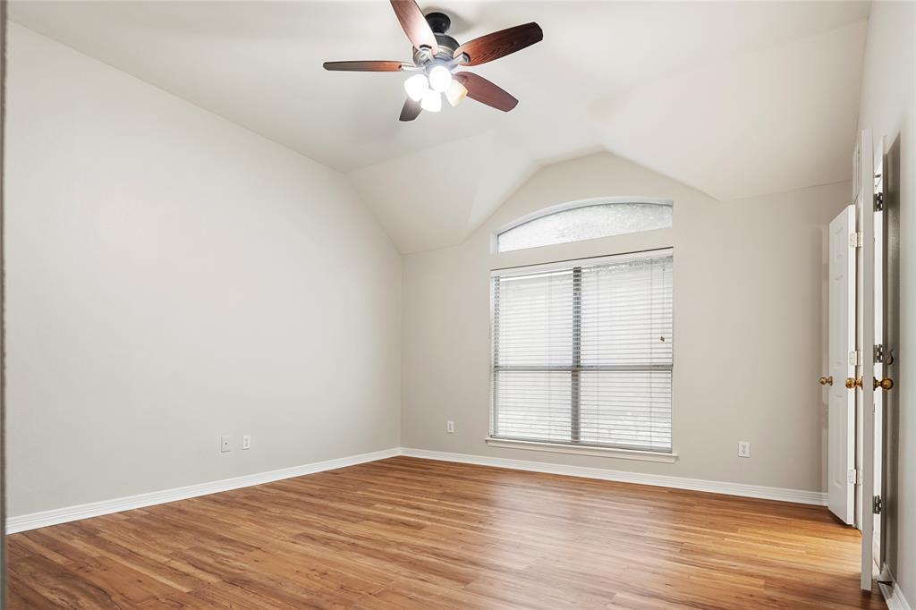 465 Ridge Meade Drive Lewisville, TX 75067 - Photo 20 of 38