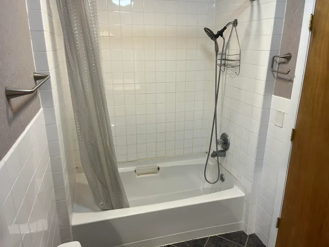 $1,175 | 601 North Main Street, Unit 1, Berrien Springs, MI 49103