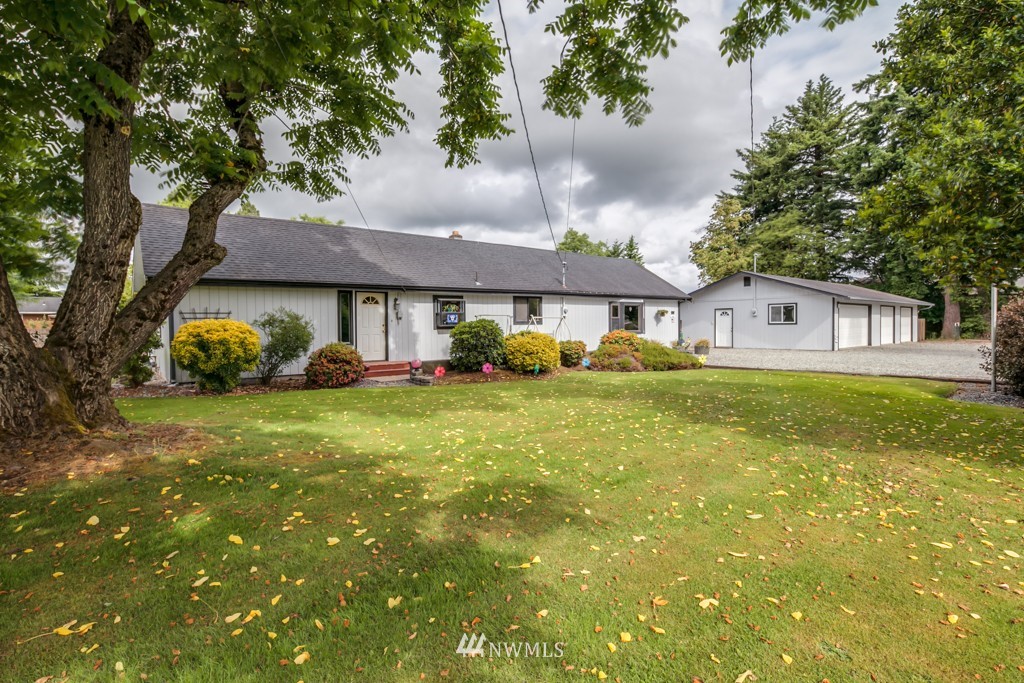 907 Nooksack Road Everson, WA 98276 - Photo 2 of 25