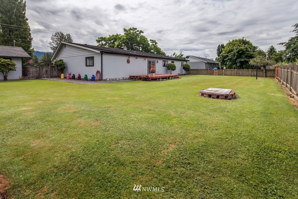907 Nooksack Road Everson, WA 98276 - Photo 20 of 25