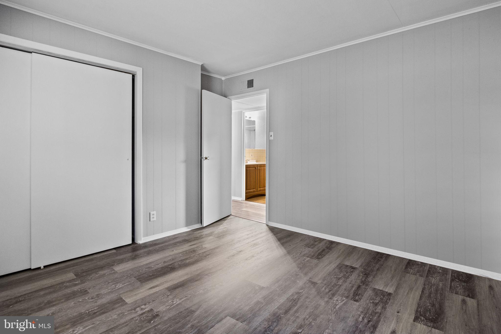 289 Cardiff Road Fairless Hills, PA 19030 - Photo 15 of 25