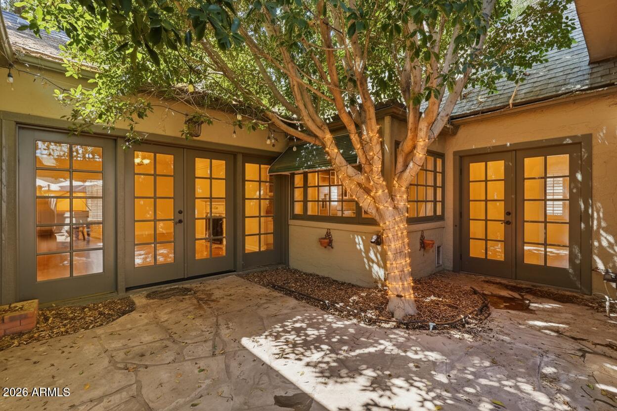 1238 West Coronado Road Phoenix, AZ 85007 - Photo 25 of 35 Courtyard