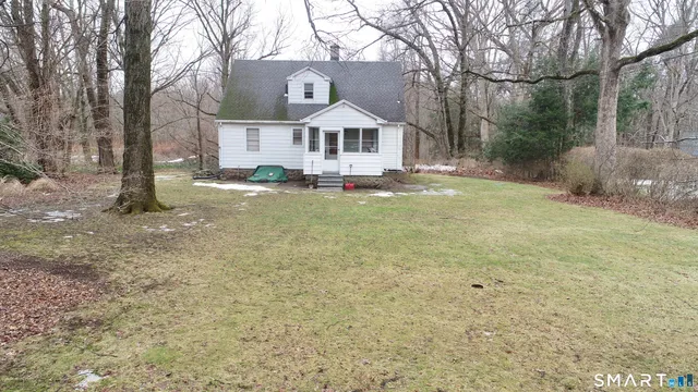 $300,000 | 28 Barker Terrace, Wolcott, CT 06716