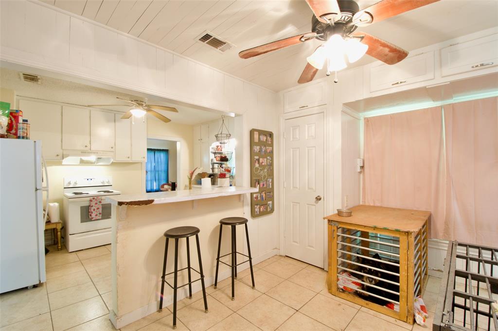 2224 Live Oak Avenue Waco, TX 76708 - Photo 9 of 19