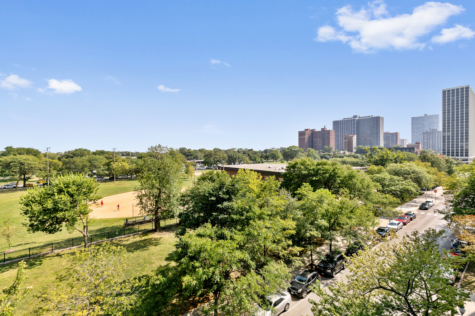 4520 North Clarendon Avenue, Unit 502 Chicago, IL 60640 - Photo 12 of 19