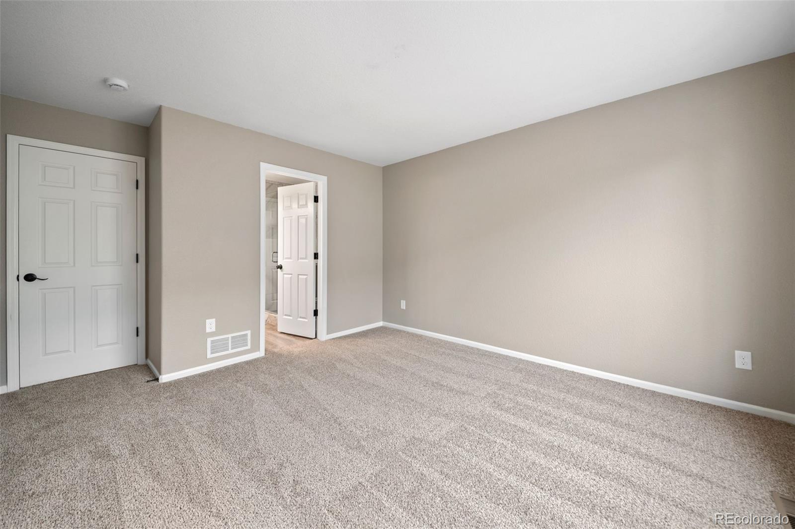 9522 Silver Spur Lane Highlands Ranch, CO 80130 - Photo 16 of 31