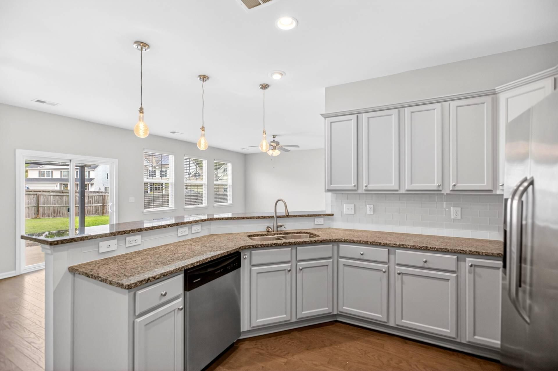 7853 Lumberton Road North Charleston, SC 29418 - Photo 5 of 30 296A6671