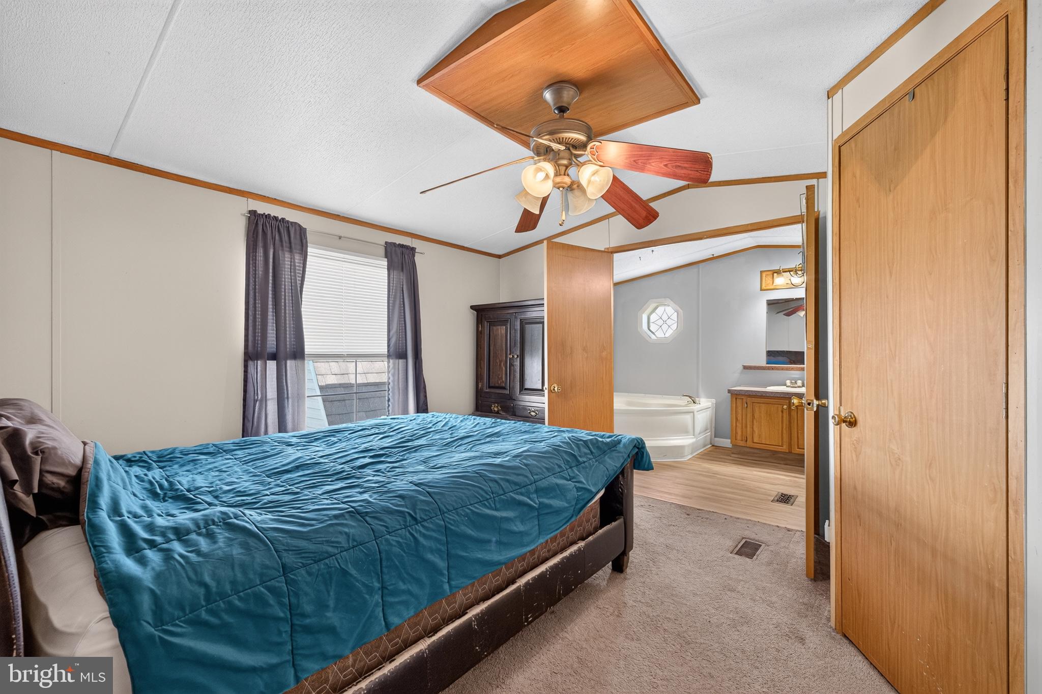8 West Reybold Drive, Unit 8 Middletown, DE 19709 - Photo 10 of 30 Cozy bedroom with natural light.