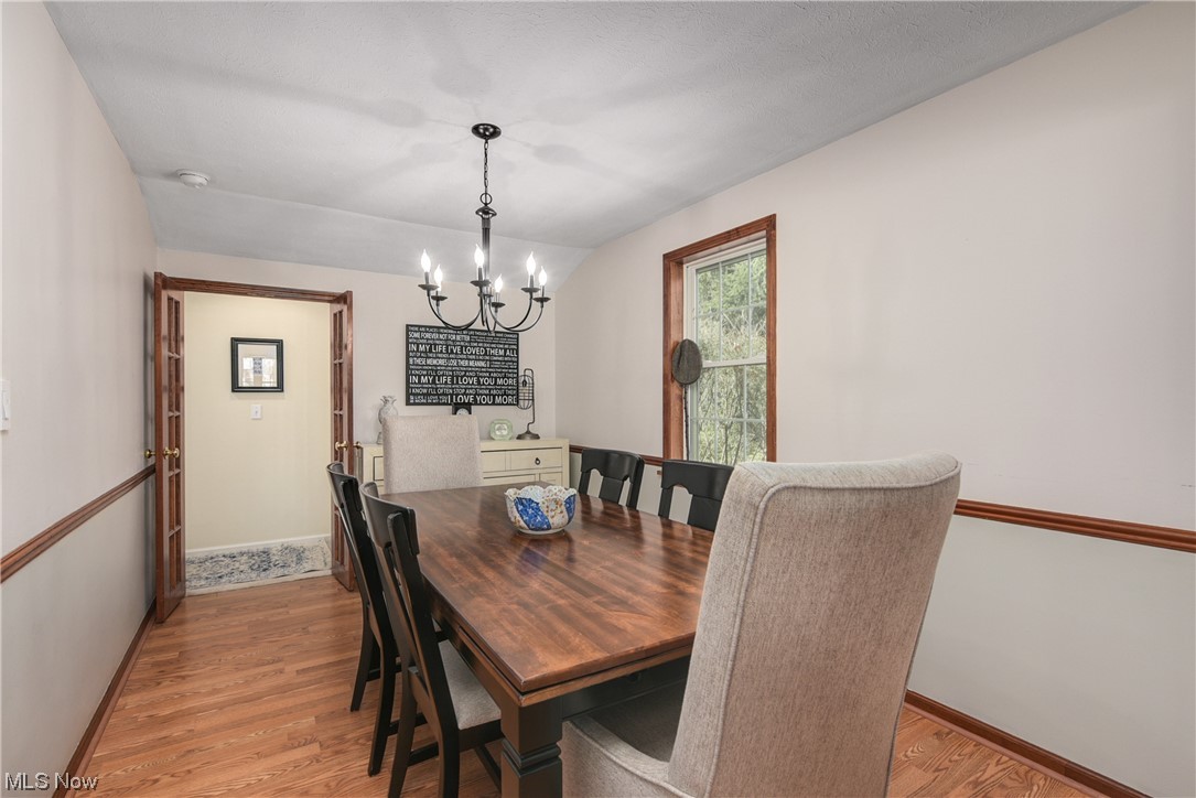 25035 Lake Road Bay Village, OH 44140 - Photo 5 of 35 Gallery Image 5