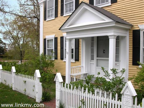 113 South Water Street Edgartown, MA 02539 - Photo 2 of 28 authentic fence along South Water St