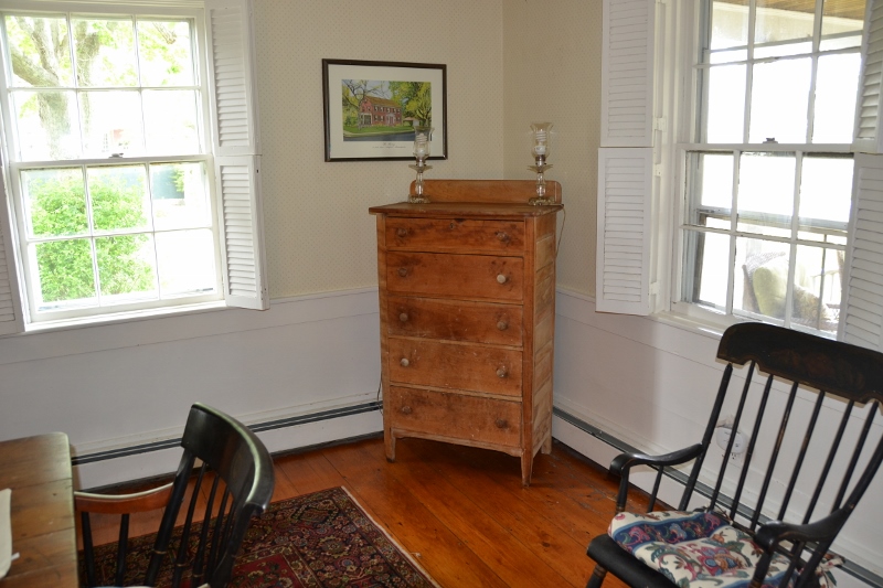 113 South Water Street Edgartown, MA 02539 - Photo 11 of 28 part of the dining room