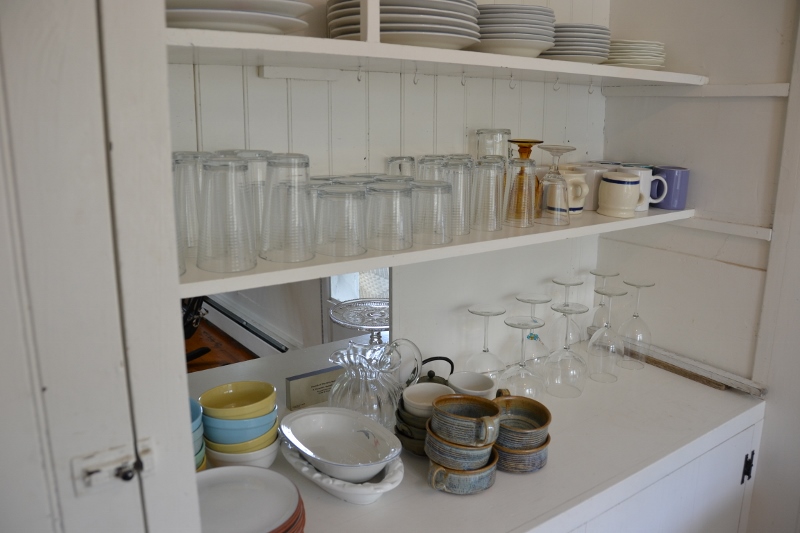 113 South Water Street Edgartown, MA 02539 - Photo 16 of 28 butlers pantry