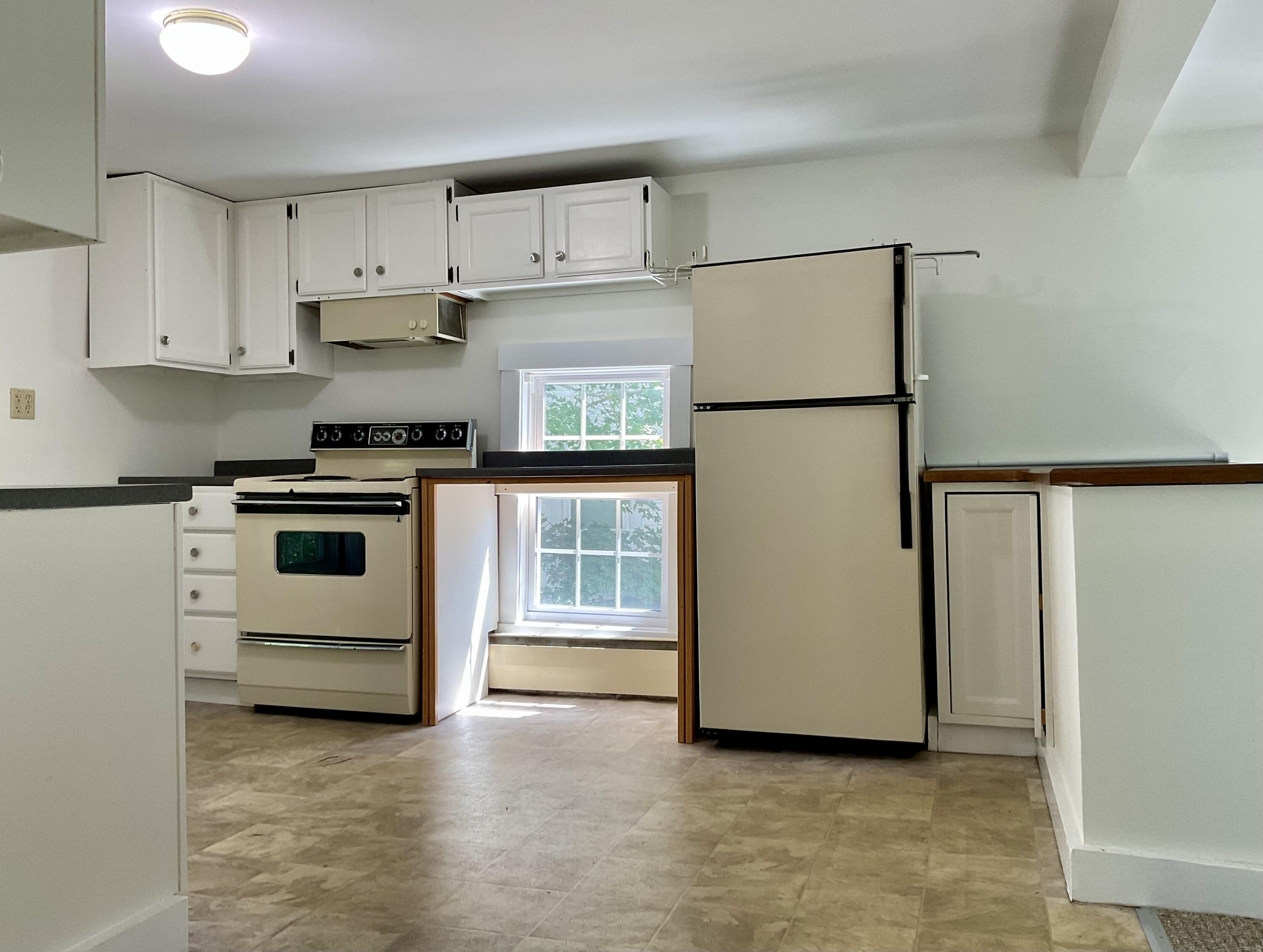 27 Wesley Street Bath, ME 04530 - Photo 3 of 34 Owner's Unit