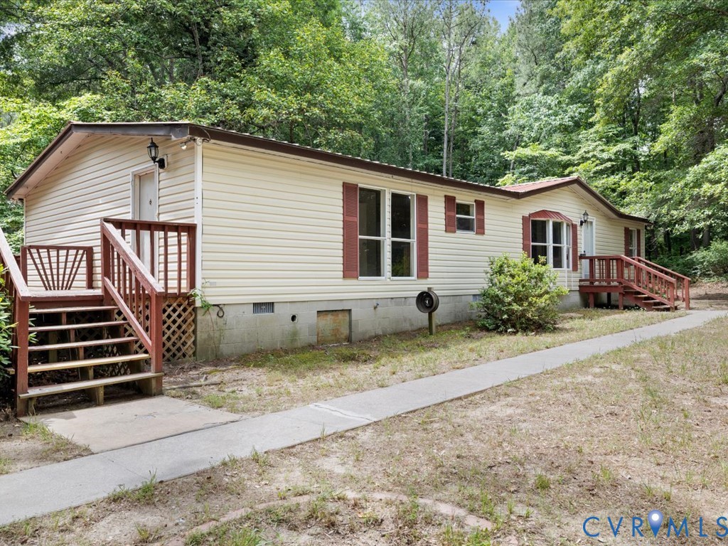 1250 Dorrell Road Aylett, VA 23009 - Photo 2 of 28