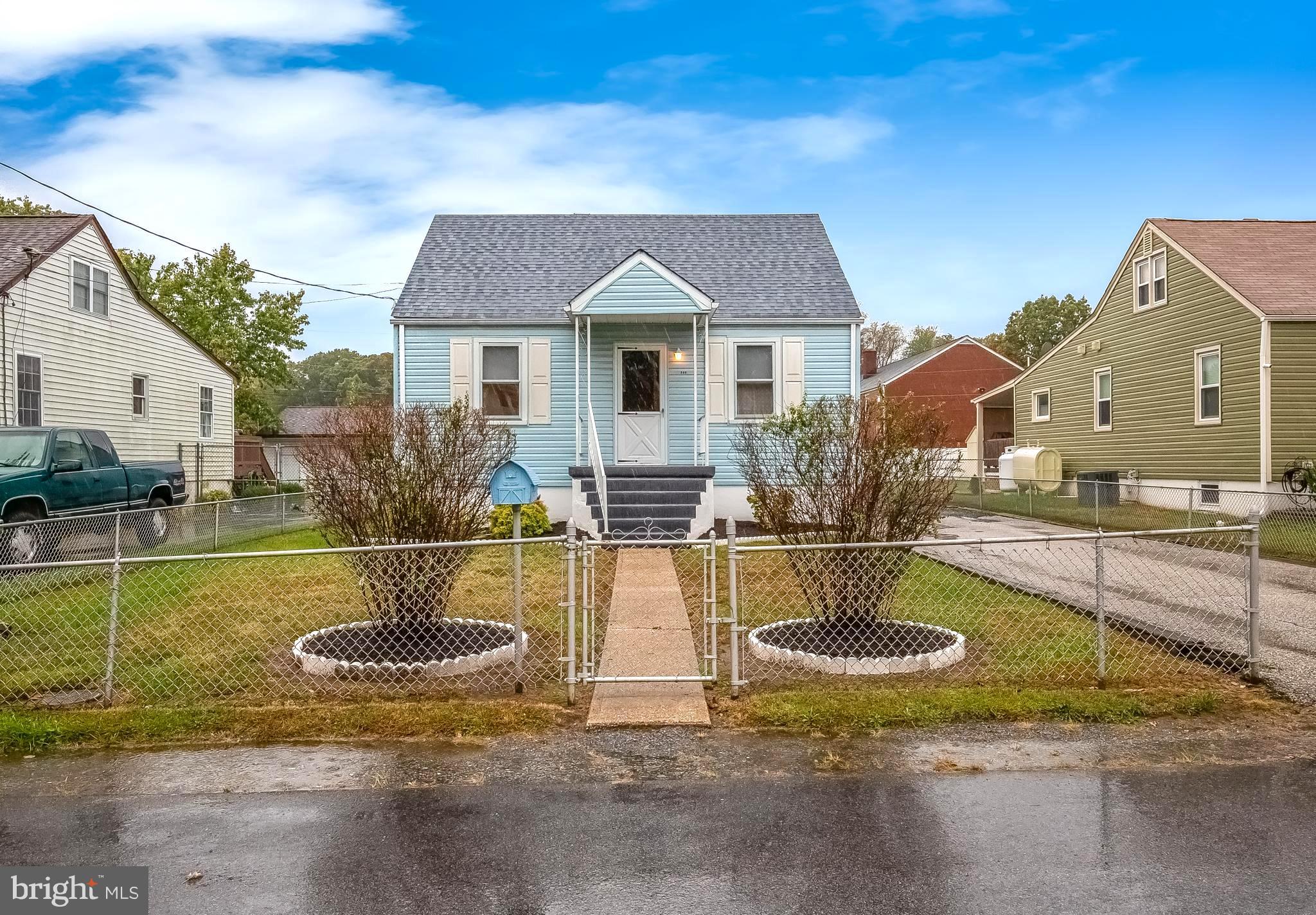 306 Sassafras Road Baltimore, MD 21221 - Photo 2 of 37 3BD/1BA CAPE COD w/OVERSIZED 2-CAR 24x30 GARAGE!