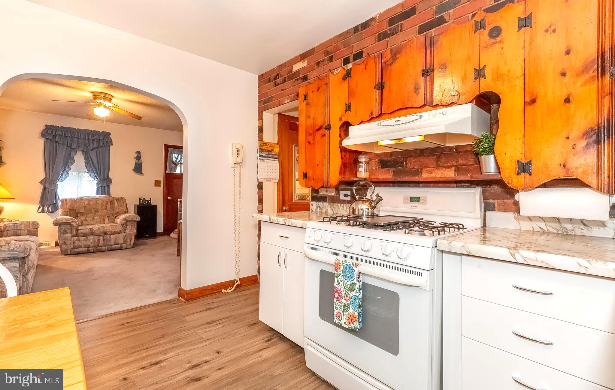 306 Sassafras Road Baltimore, MD 21221 - Photo 12 of 37 KIT/DINING AREA