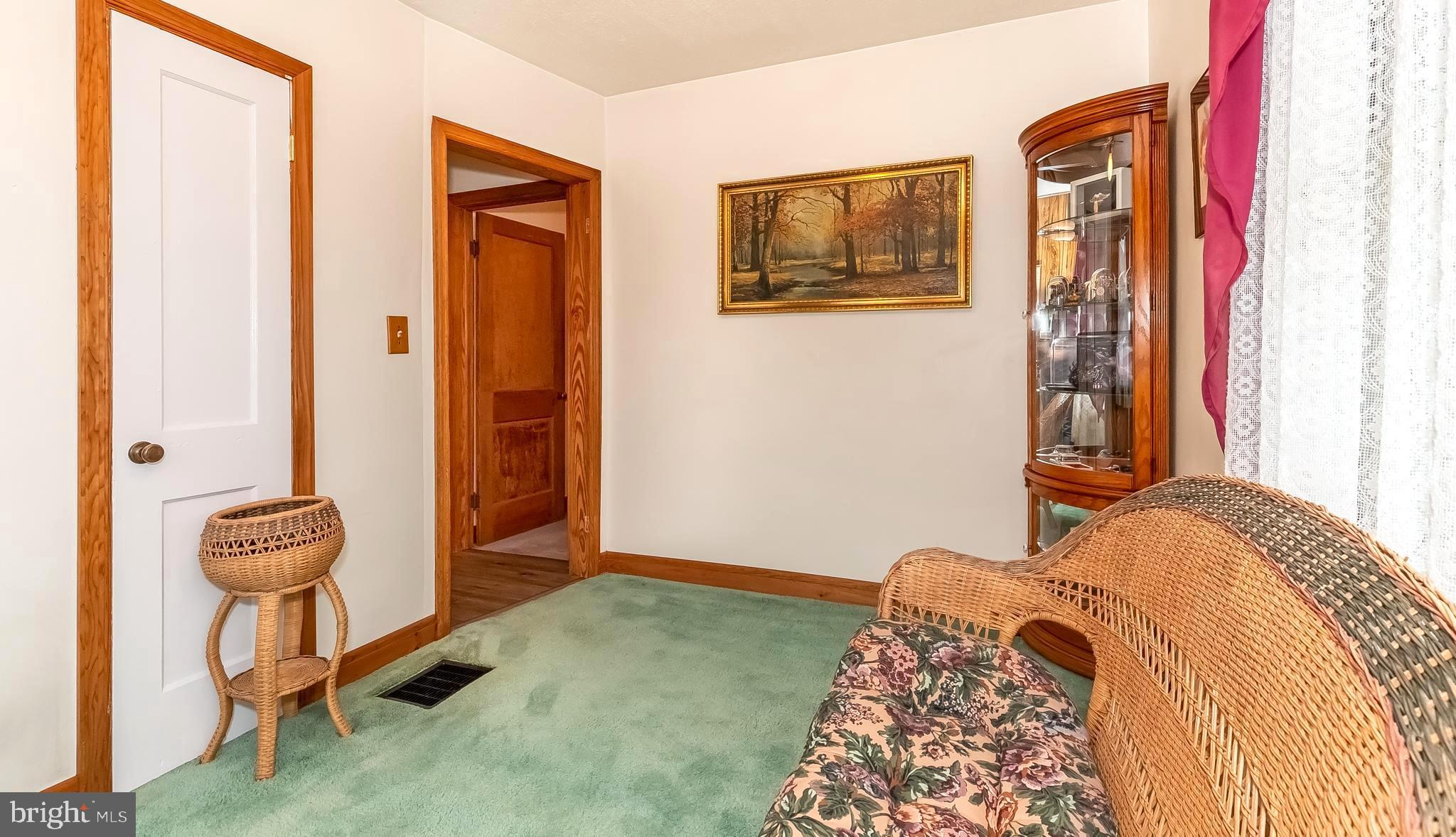 306 Sassafras Road Baltimore, MD 21221 - Photo 20 of 37 BEDROOM 2 (MAIN FLOOR)