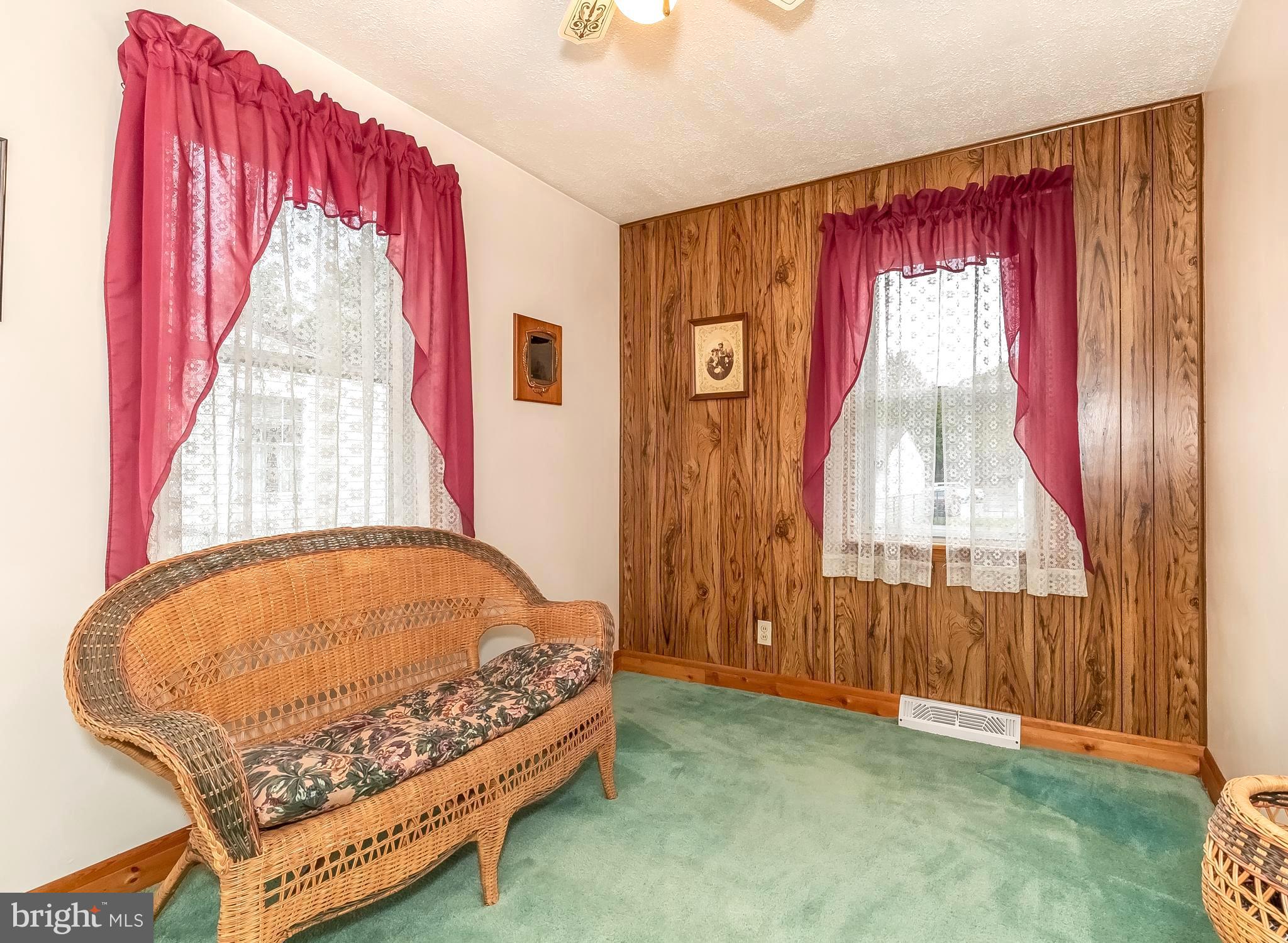 306 Sassafras Road Baltimore, MD 21221 - Photo 21 of 37 BEDROOM 2 (MAIN FLOOR)