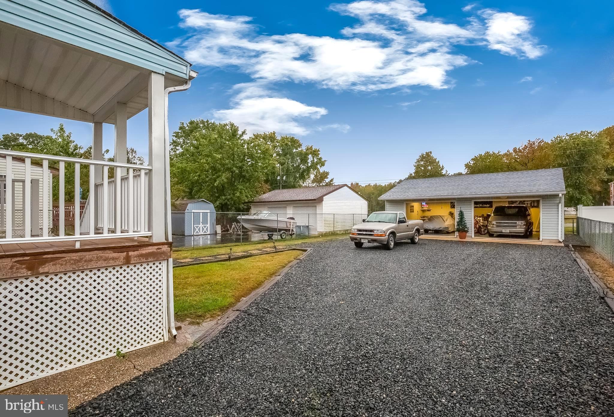 306 Sassafras Road Baltimore, MD 21221 - Photo 31 of 37 LG DRIVEWAY CAN ACCOMMODATE ABOUT 10 VEHICLES!