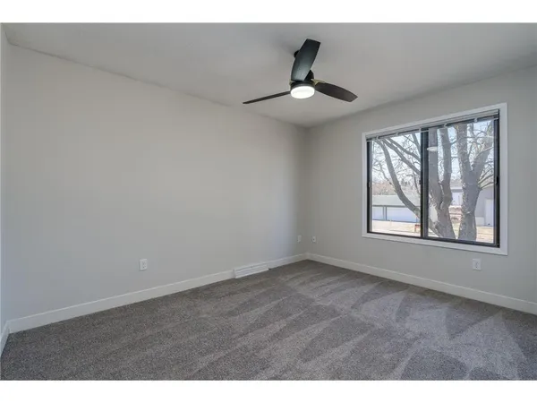 $249,000 | 1105 South Valley Street, New Ulm, MN 56073