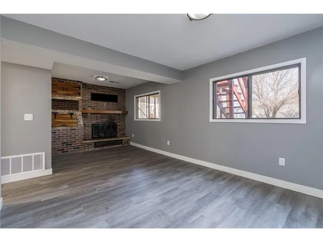 $249,000 | 1105 South Valley Street, New Ulm, MN 56073