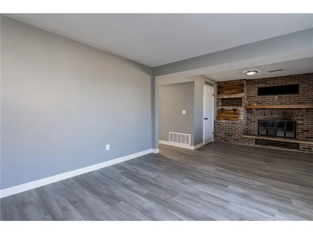 $249,000 | 1105 South Valley Street, New Ulm, MN 56073