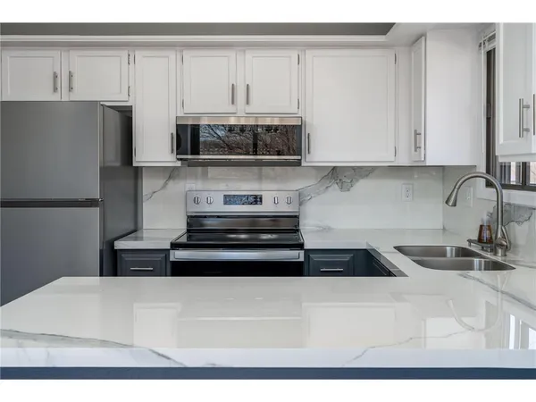 $249,000 | 1105 South Valley Street, New Ulm, MN 56073