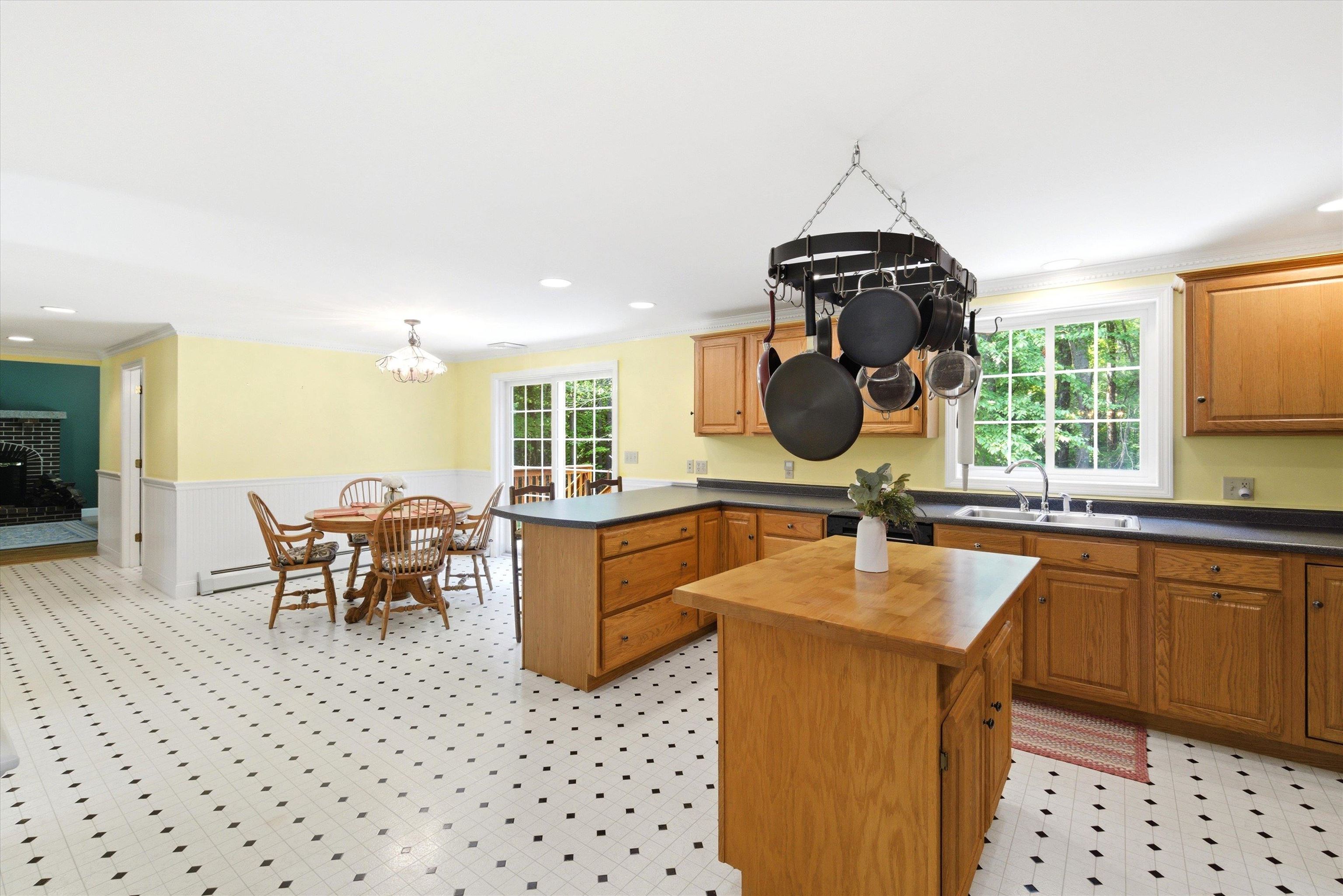 316 North Road Candia, NH 03034 - Photo 11 of 30
