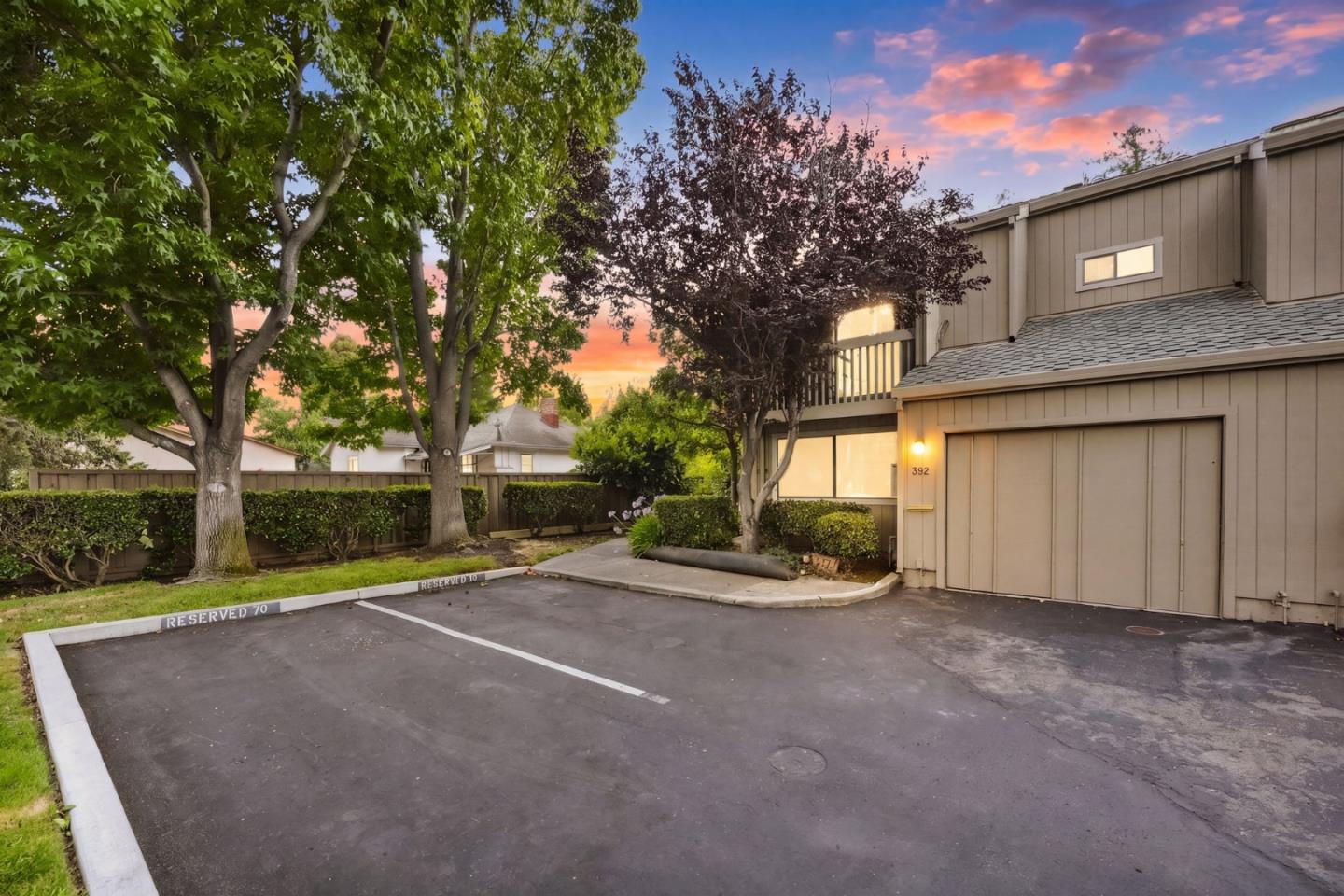 392 North Whisman Road Mountain View, CA 94043 - Photo 3 of 8