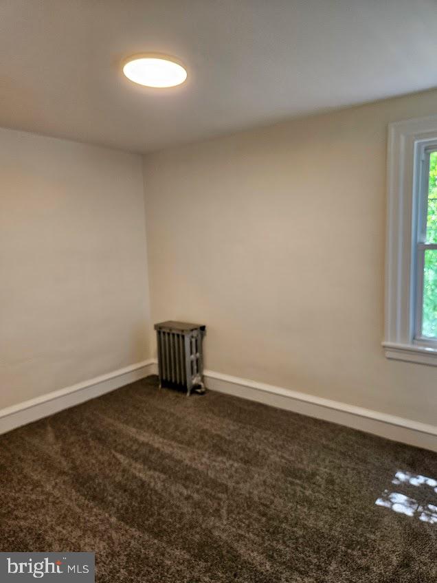 408 Township Line Road Cheltenham, PA 19012 - Photo 21 of 34 Third floor middle Bedroom