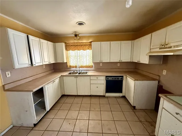 $59,900 | 8307 Edna Avenue, St. Louis, MO 63135