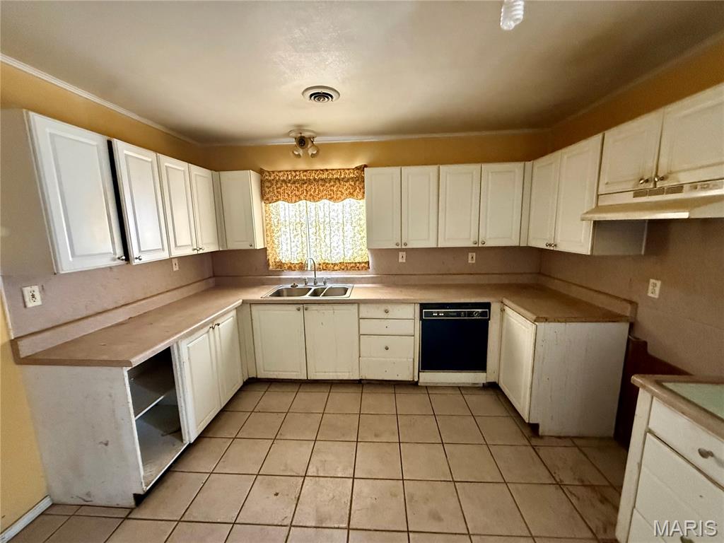 8307 Edna Avenue St. Louis, MO 63135 - Photo 5 of 14