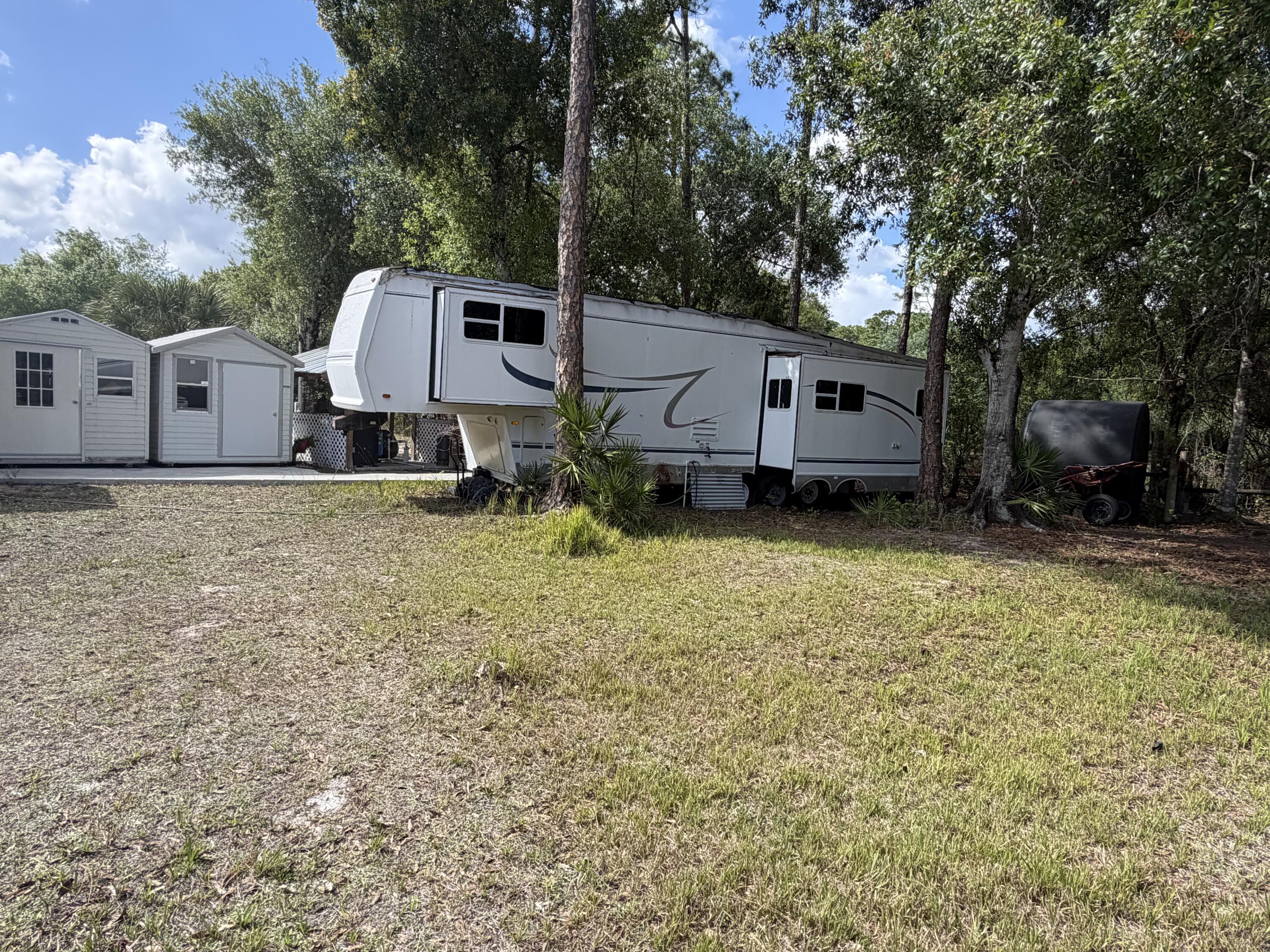5500 Hendry Isles Boulevard Clewiston, FL 33440 - Photo 11 of 17 IMG_0889 (1)