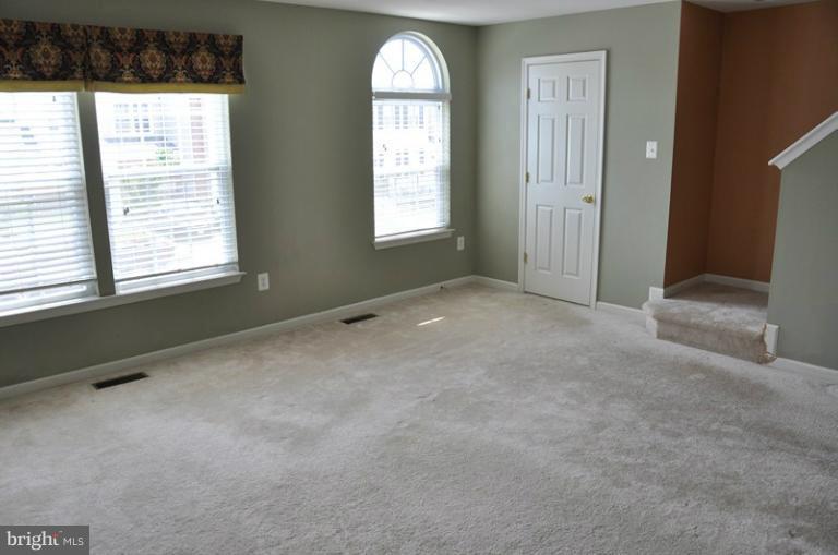 9744 Biggs Road Baltimore, MD 21220 - Photo 27 of 30 Living Room