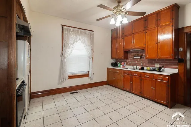 $146,000 | 216 Southwest Fillmore Street, Topeka, KS 66606