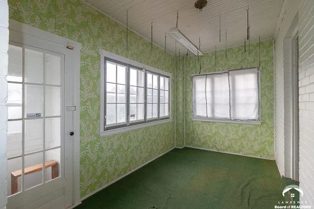 $146,000 | 216 Southwest Fillmore Street, Topeka, KS 66606