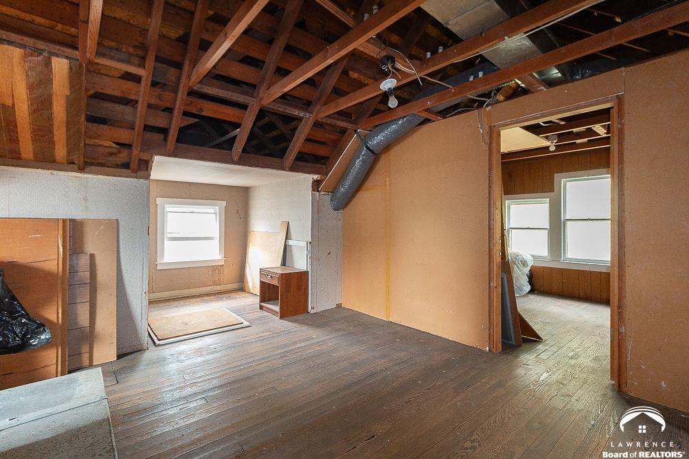 216 Southwest Fillmore Street Topeka, KS 66606 - Photo 26 of 38