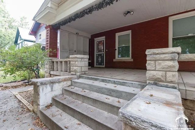 $146,000 | 216 Southwest Fillmore Street, Topeka, KS 66606