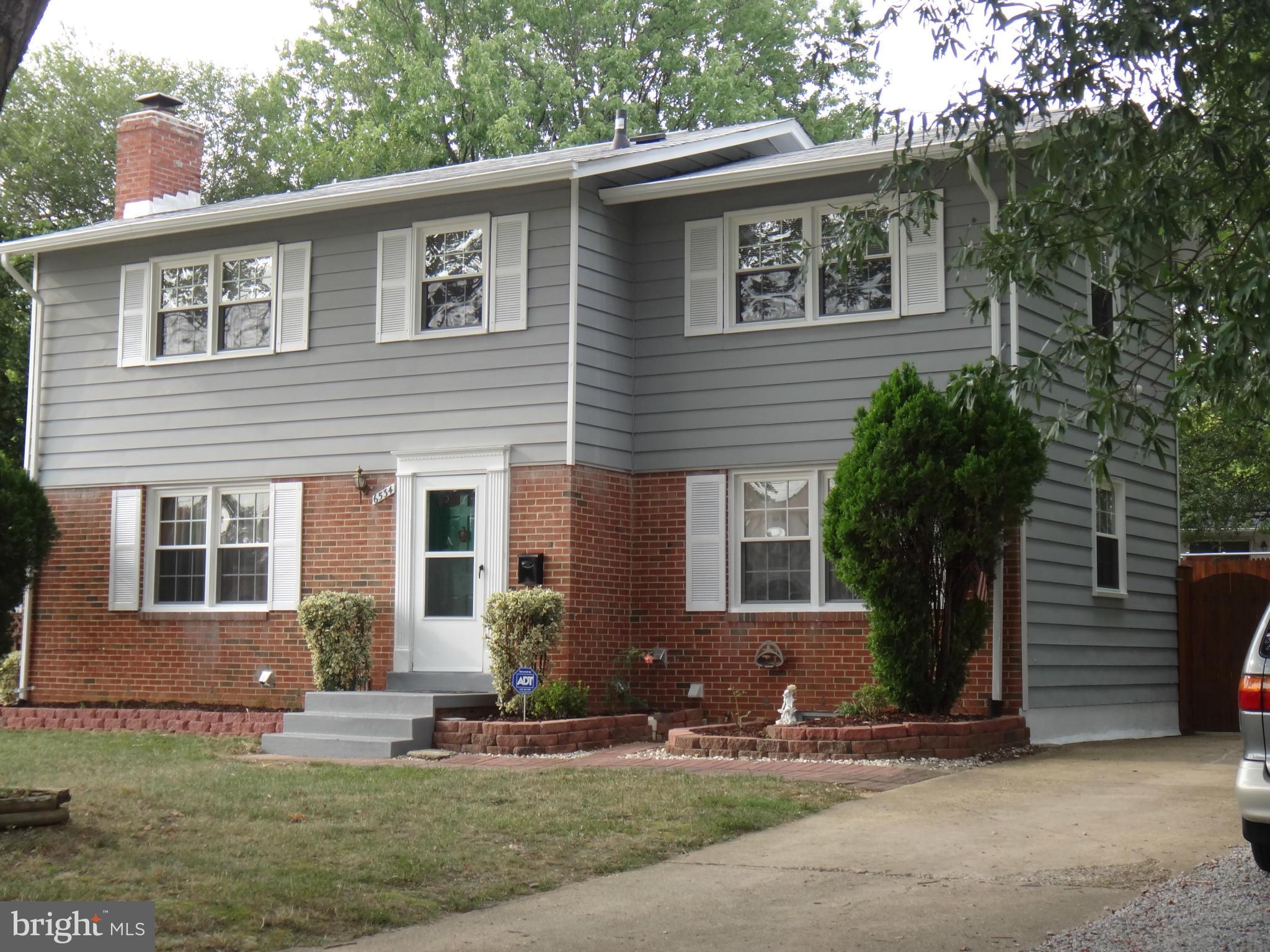 6534 Deepford Street Springfield, VA 22150 - Photo 2 of 25 Exterior (Front)