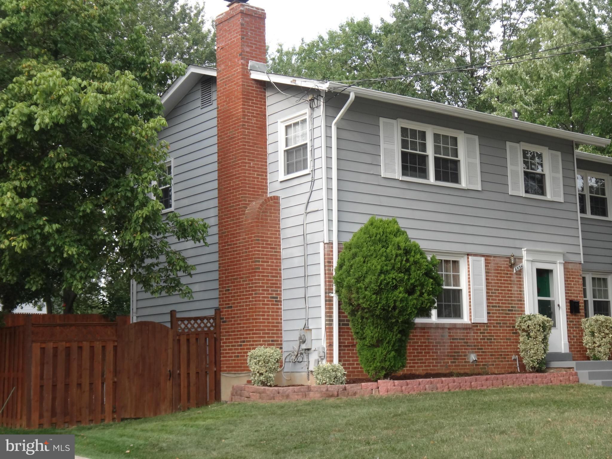 6534 Deepford Street Springfield, VA 22150 - Photo 3 of 25 Exterior (Front)